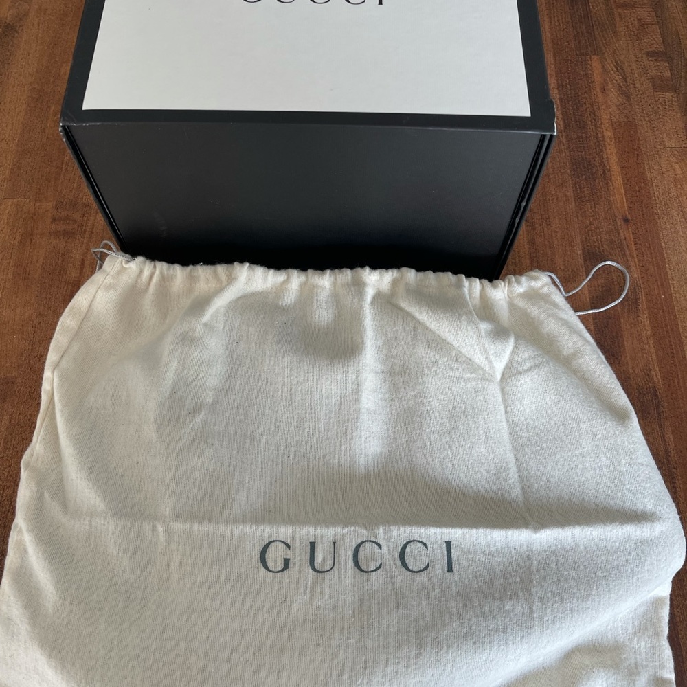 Authentic Gucci Hobo Bag!!